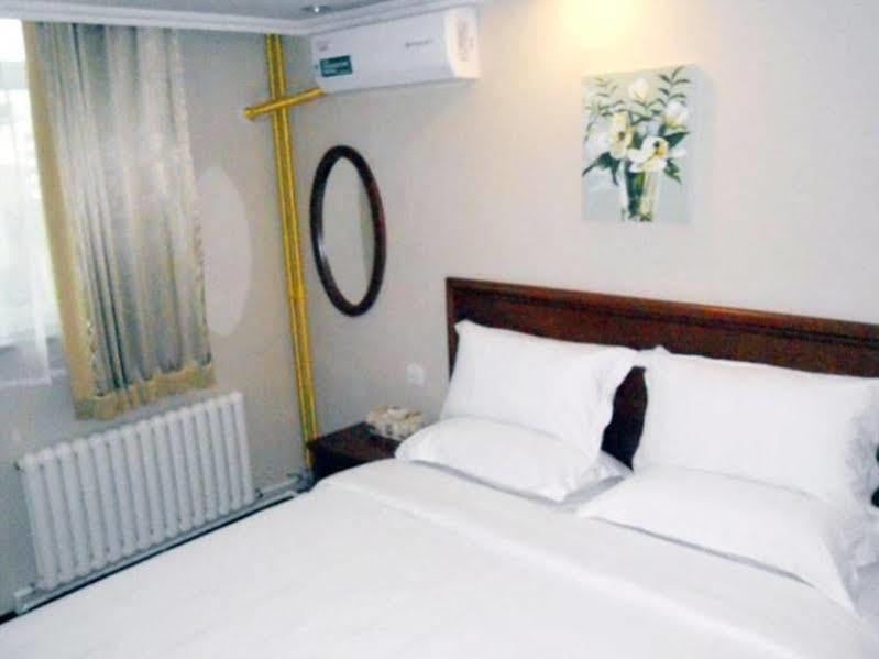 Greentree Inn Beijing Miyun Xinzhong Street Business Hotel Dış mekan fotoğraf